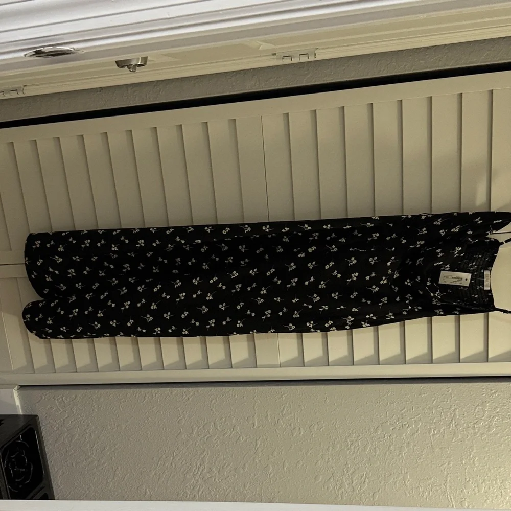 Blush Black and White Patterned jumpsuit - Picture 5 of 6